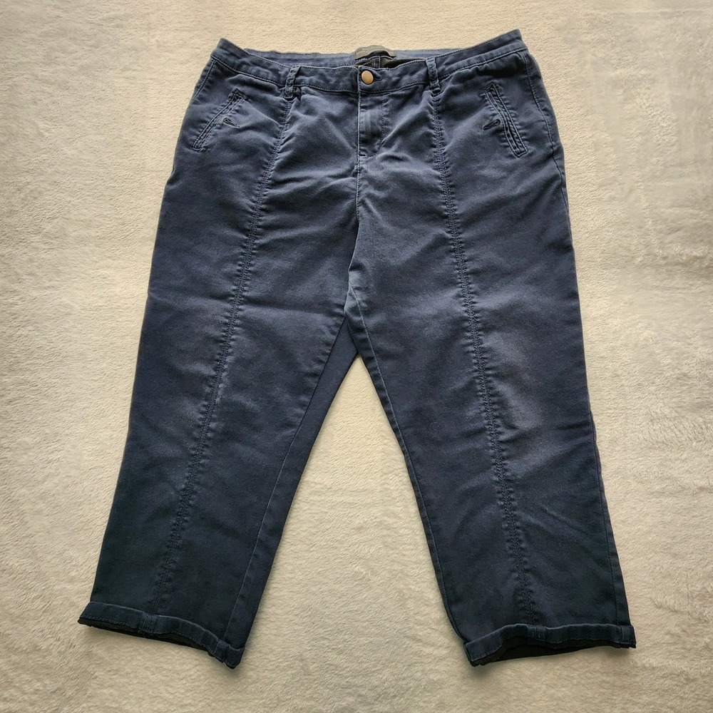 Penningtons Slightly Curvy Fit Capris Womens 20 Cropped Pants Stretch 40W 22L